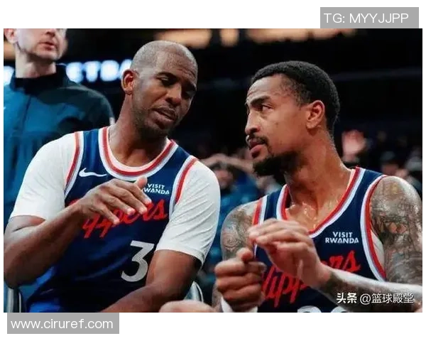 科林斯快船首秀表现稳健替补登场砍下14分7篮板展现全能实力